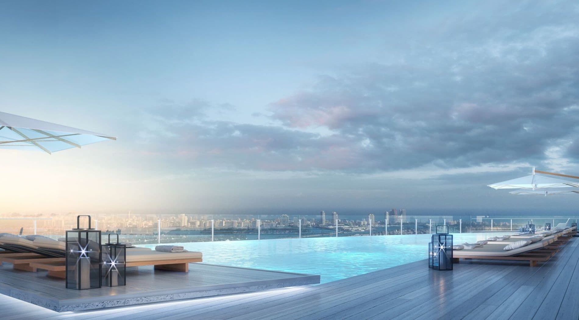 Aston Martin photo 8